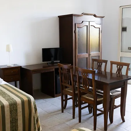 Masseria Fabrizio 3* أوترانتو