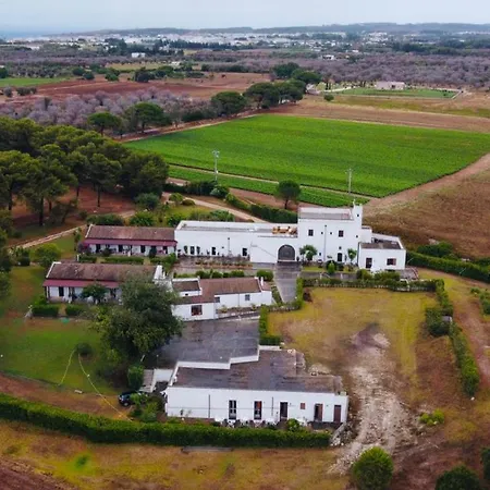 Hotel Masseria Fabrizio 3*